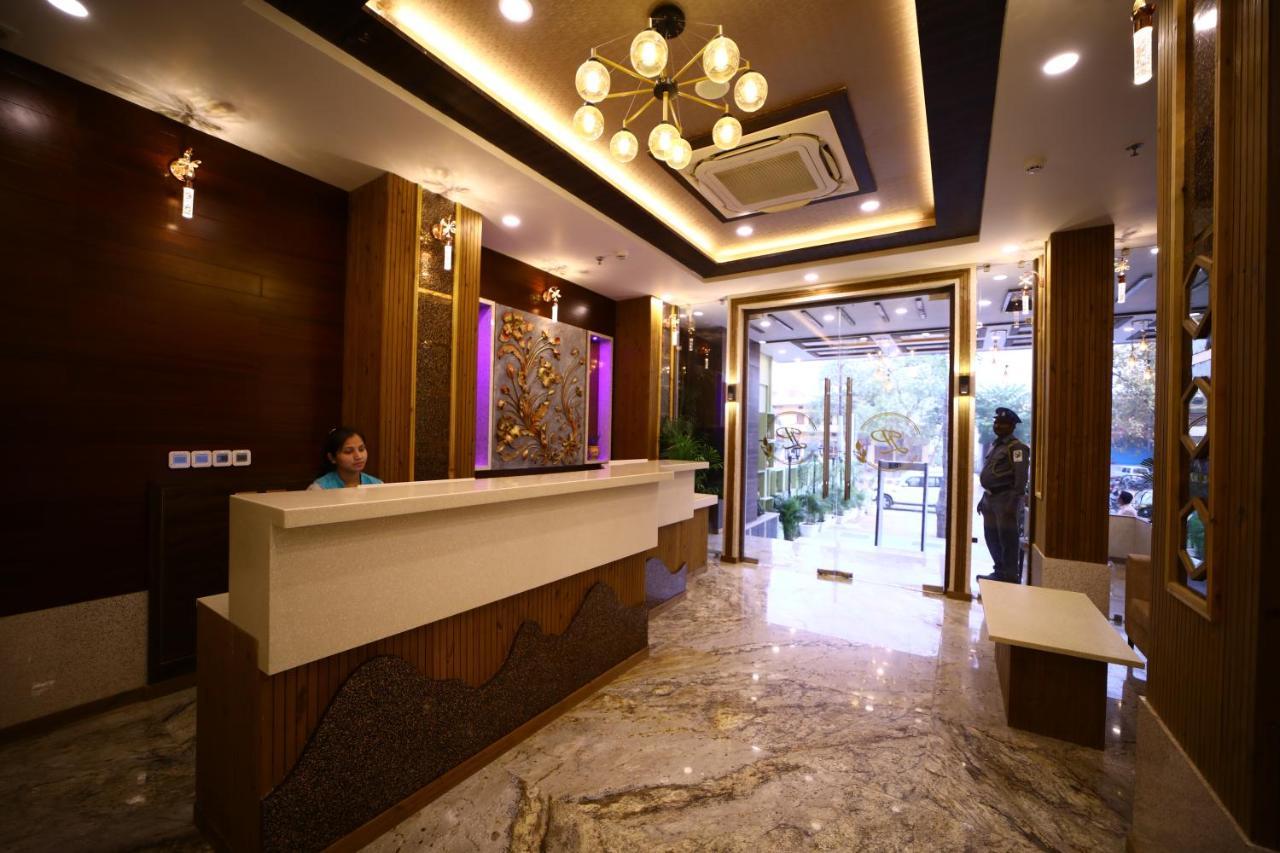 Prime Land Hotel Varanasi
