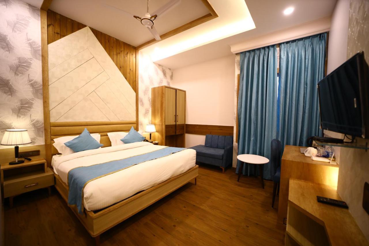 Hotel Prime Land Varanasi