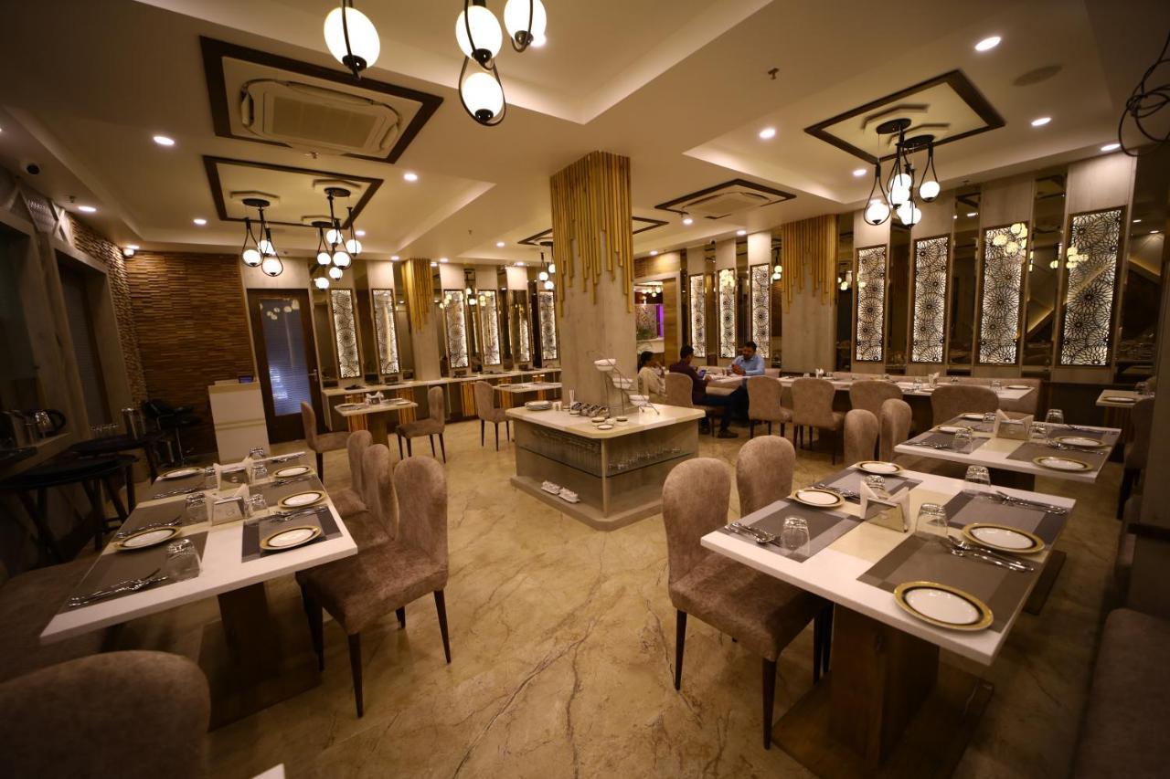 Hotel Prime Land 3*