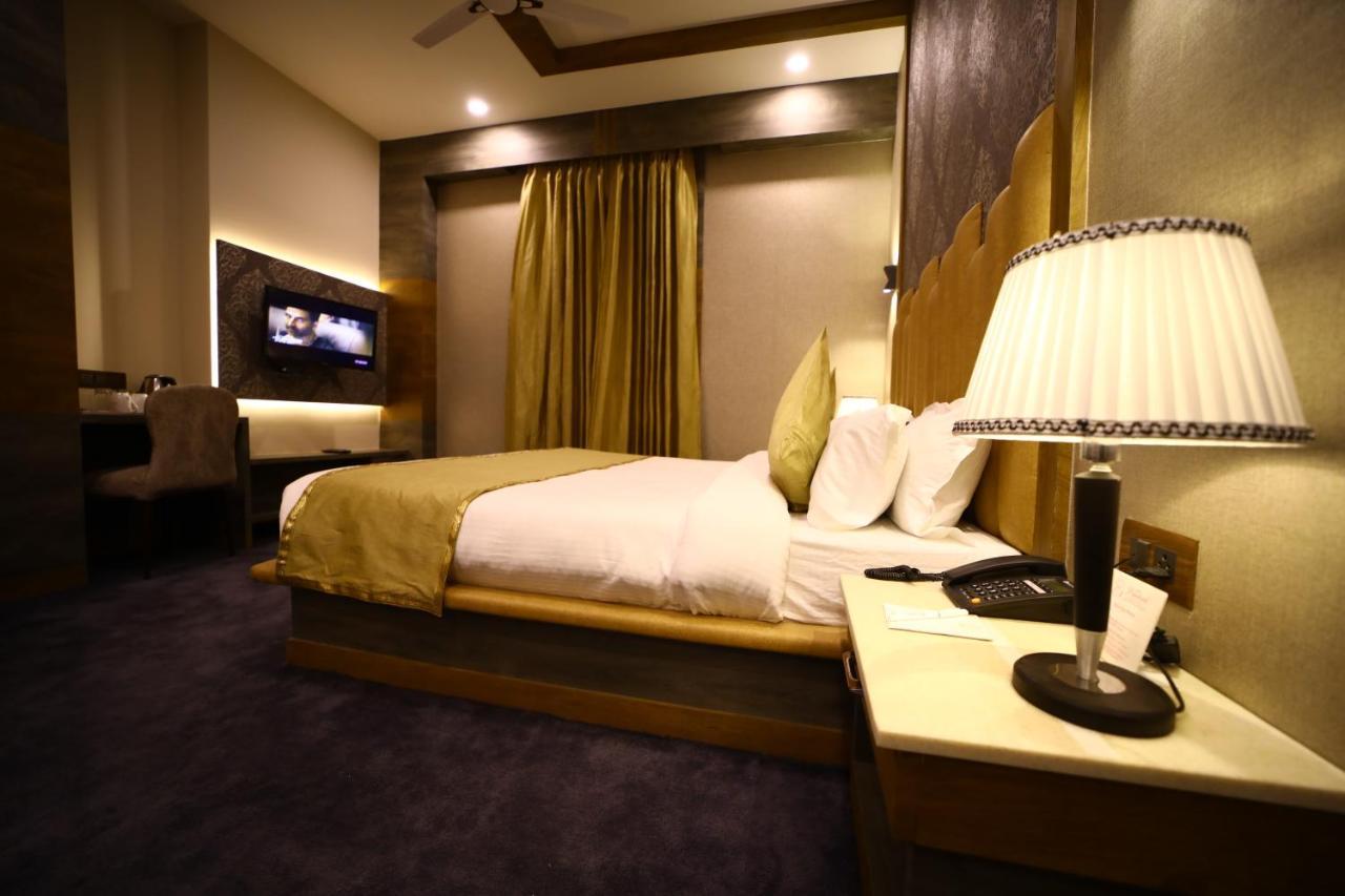 Prime Land 3* Varanasi