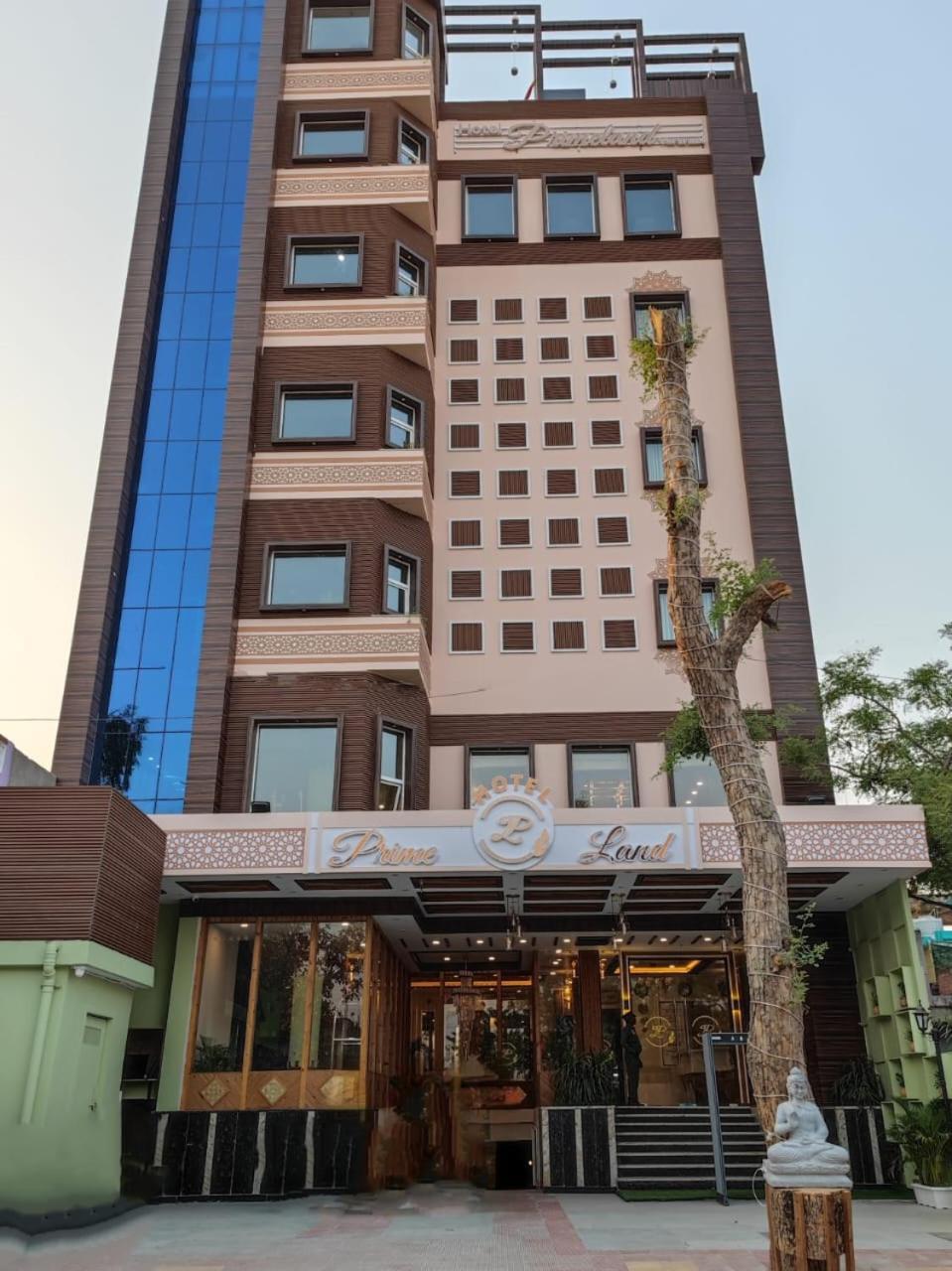 Prime Land 3*