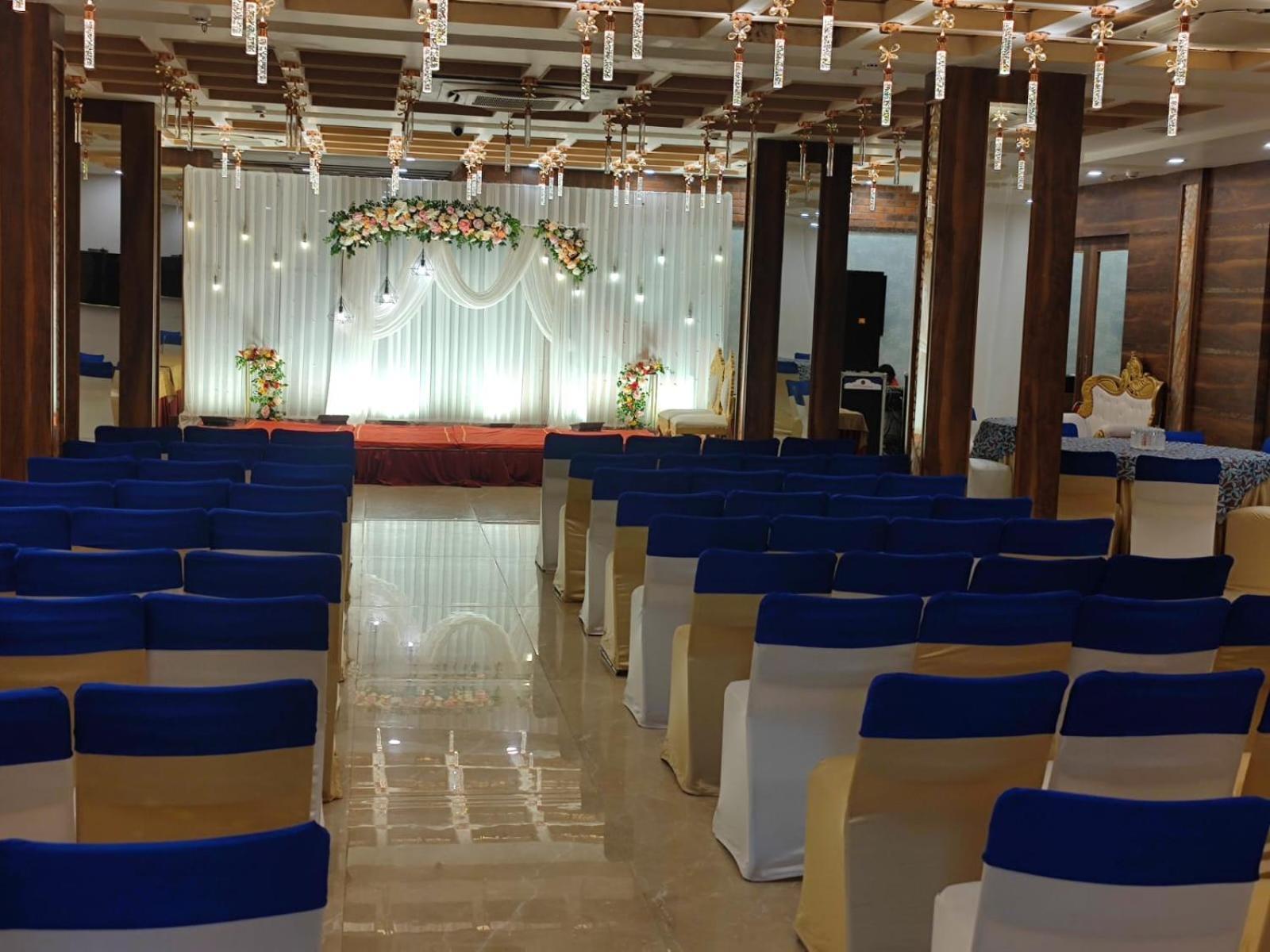Hotel Prime Land Varanasi